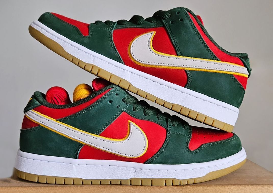 Nike SB Dunk Low PRM Seattle Supersonics