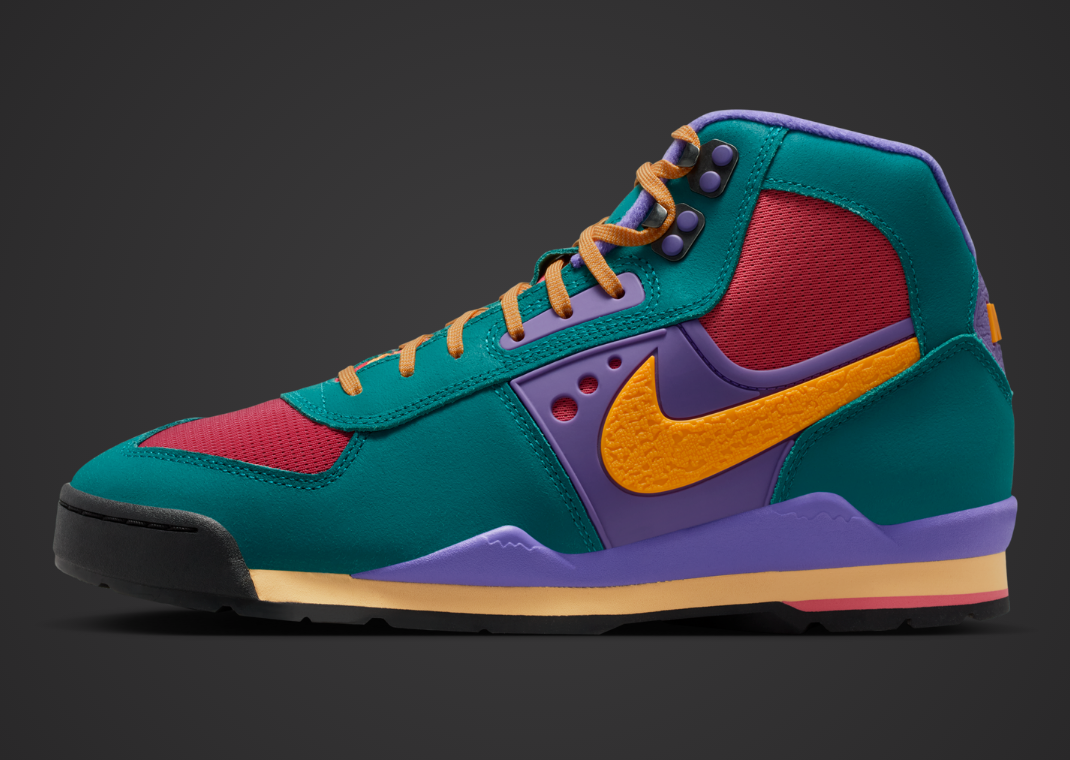 Nike Baltoro Bright Spruce Kumquat - Lateral