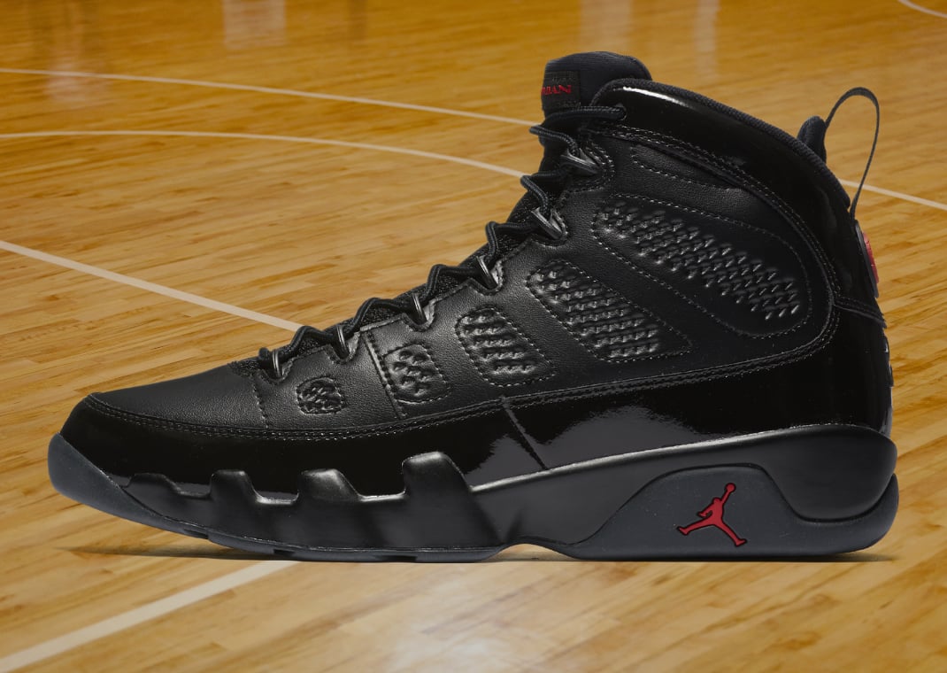 Air Jordan 9 Bred