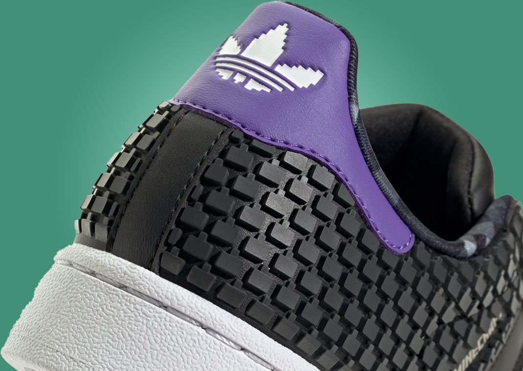 Minecraft x adidas Superstar Obsidian (GS) Heel Detail