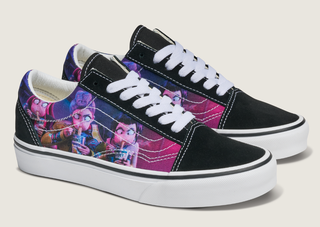 K-Pop Demon Hunters x Vans Old Skool Black Purple (GS) - Angle
