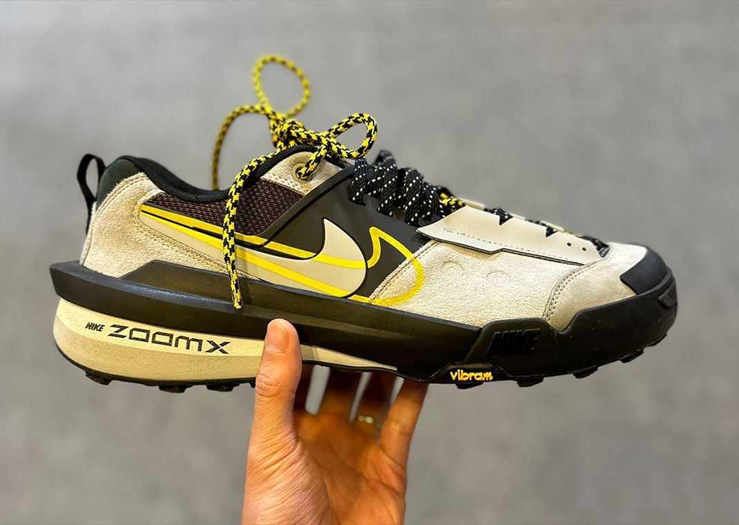 sacai x Nike Zegamadome SP Cream Black Yellow