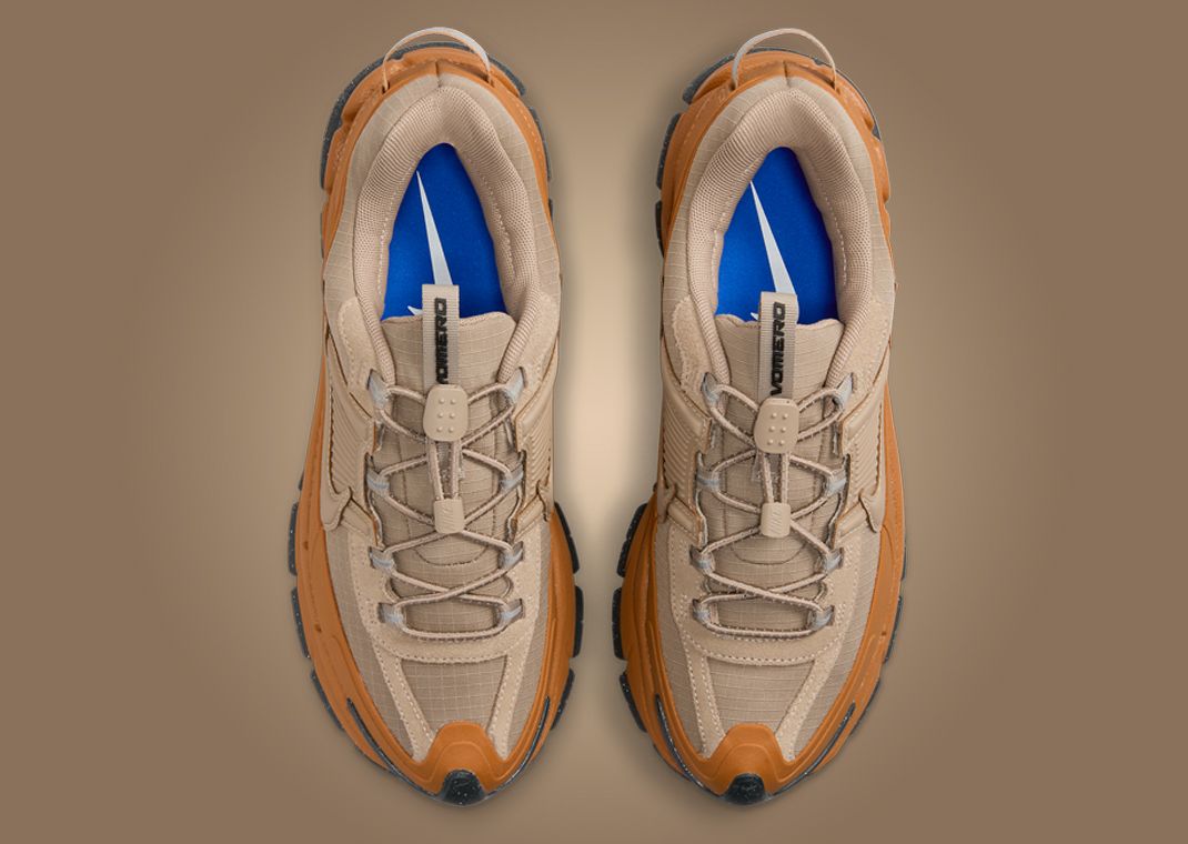 Nike Zoom Vomero 5 Roam Flax (W) Top