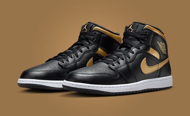 Air Jordan 1 Mid Black Gold