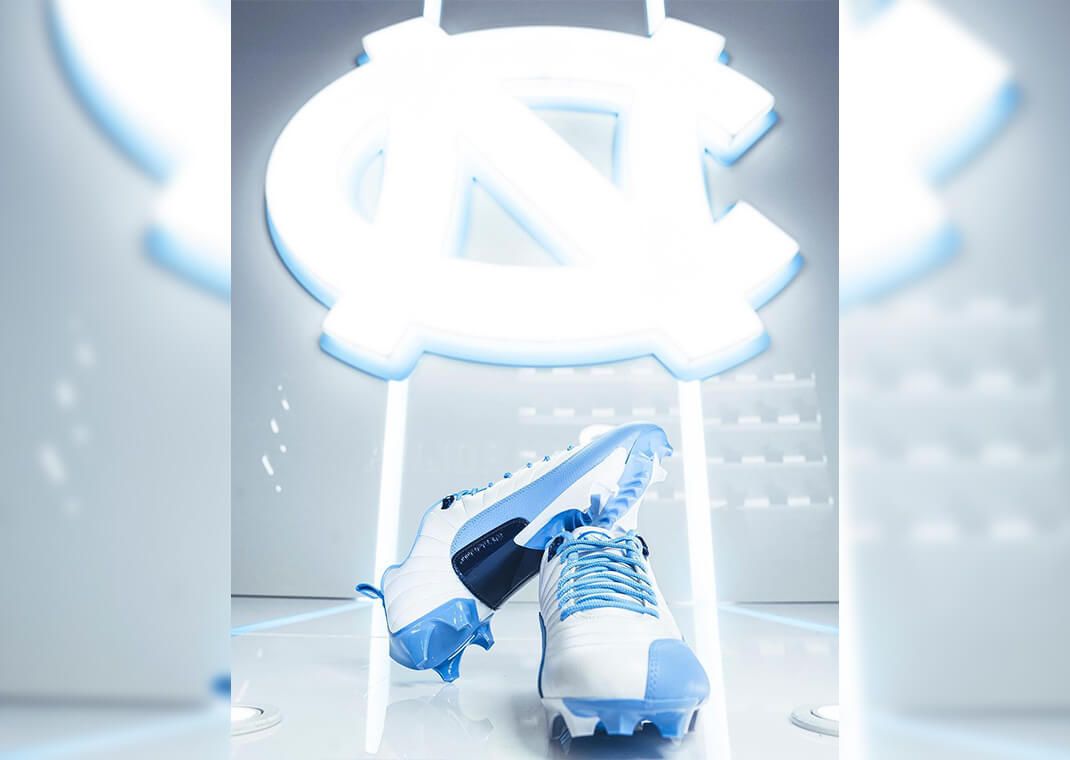 Air Jordan 12 Retro Low Cleat UNC PE