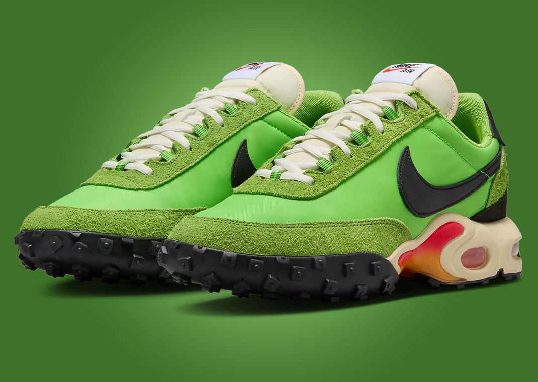 Nike Air Max Waffle SP Action Green