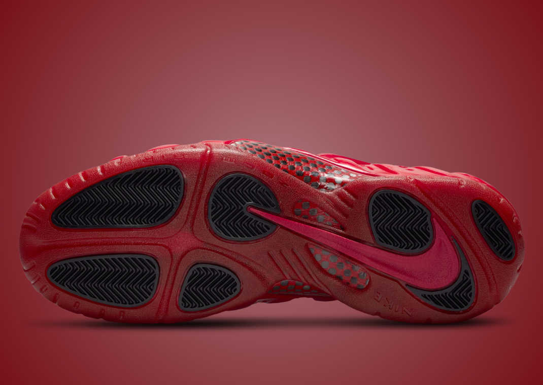 Nike Air Foamposite Pro Gym Red - Bottom
