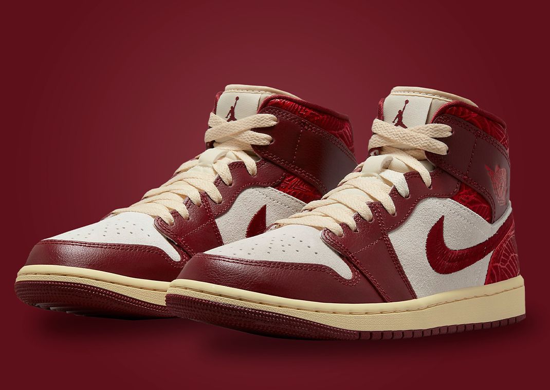 Air Jordan 1 Mid SE "Tiki Leaf" (W)