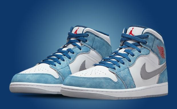 Jordan 1 mid outlet “French Blue”