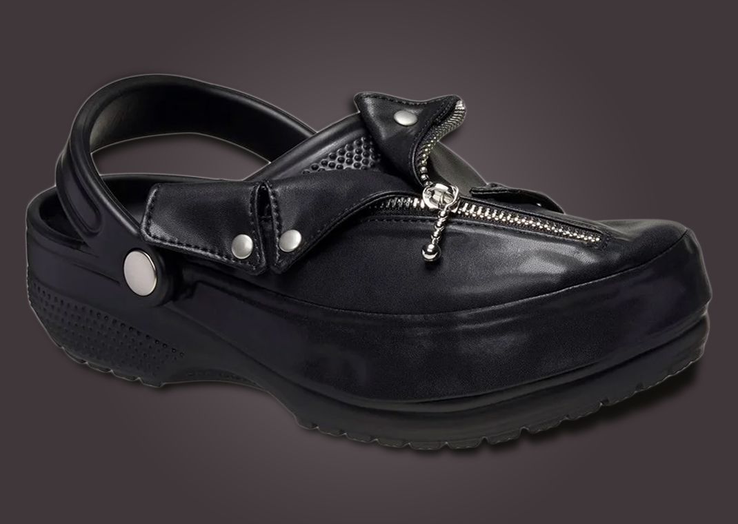 BEAMS x Crocs Classic Clog Angle