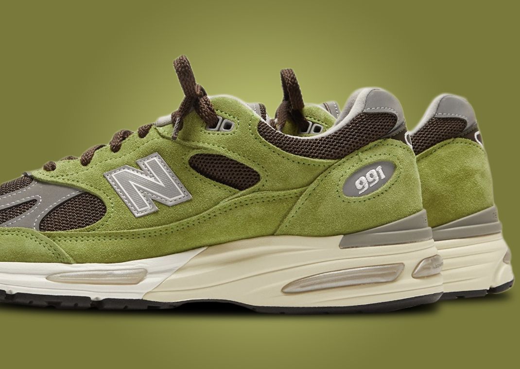 Daniëlle Cathari x New Balance 991v2 Matcha Lateral