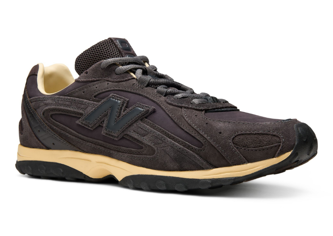 AURALEE x New Balance 204L Brown - Angle