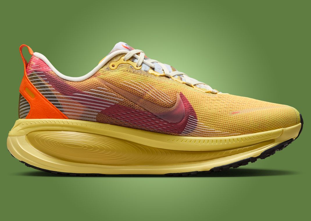 Nike Vomero 18 International Running Pack Medial