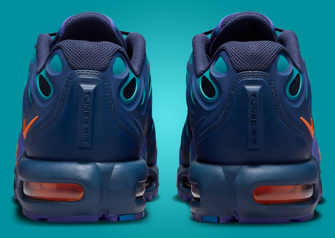 Nike Air Max Plus Drift Midnight Navy Total Orange Heel