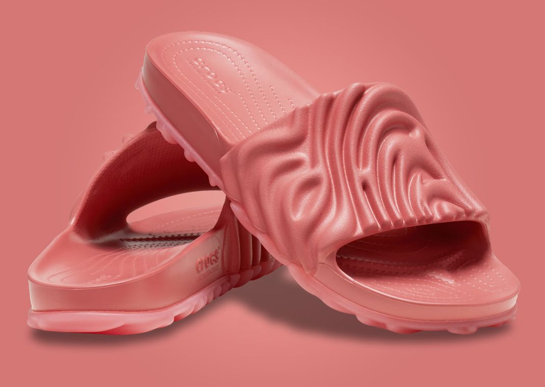 Salehe Bembury x Crocs Pollex Slide Guppy Angle