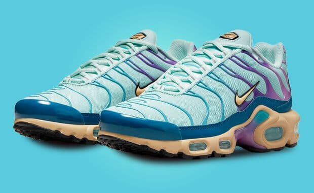 The Women's Nike Air Max Plus Dazzles in Jade Ice
