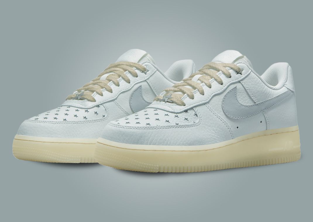 Nike Air Force 1 Low Stars Summit White Pure Platinum (W)