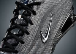 Naked Copenhagen x Nike Shox Z - Detail