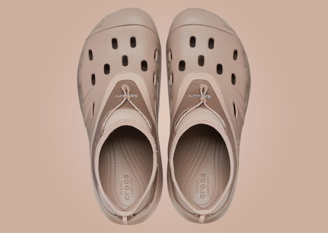Satisfy x Crocs Quick Trail Low Tumbleweed Top