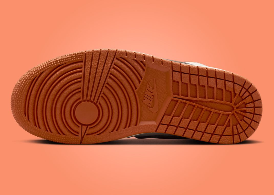 Air Jordan 1 MM High Safety Orange (W) Outsole