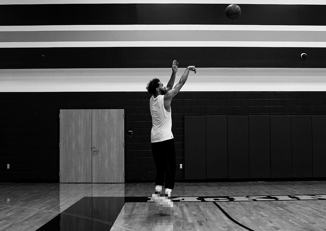 Trae Young teasing the Air Jordan 40