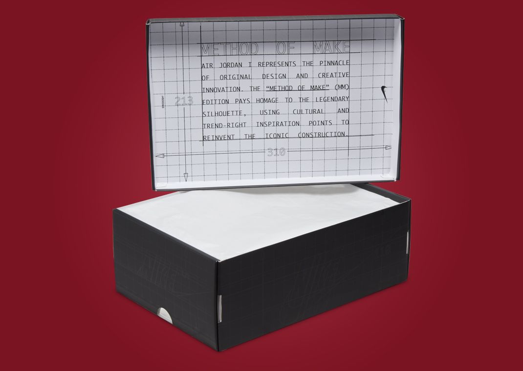 Air Jordan 1 MM Low Gym Red Metallic Gold (W) Packaging Open