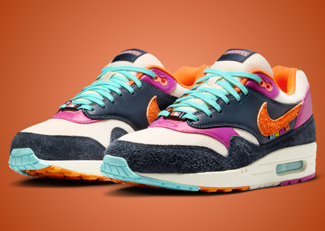 Nike Air Max 1 Padres City Connect Anlge