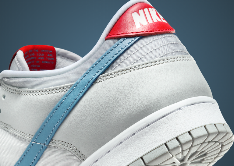 Nike Dunk Low Silver Surfer Heel Detail