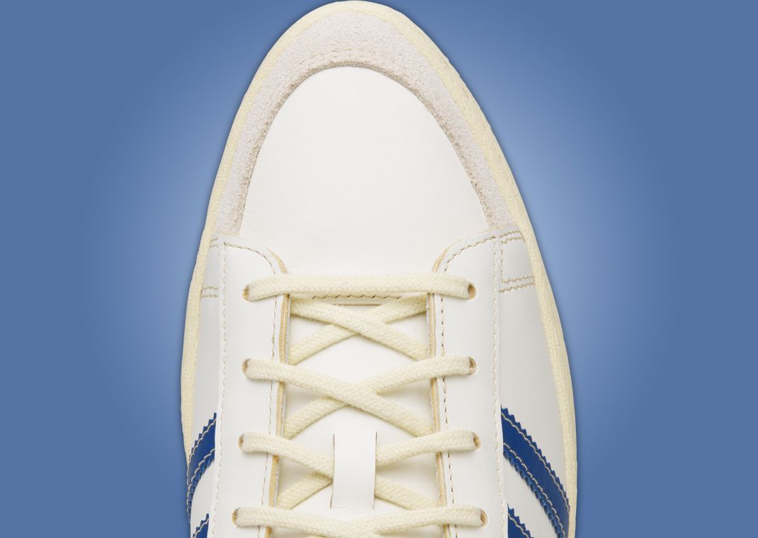 Willy Chavarria x adidas Jabbar Low Dres Off White Dark Marine Toe