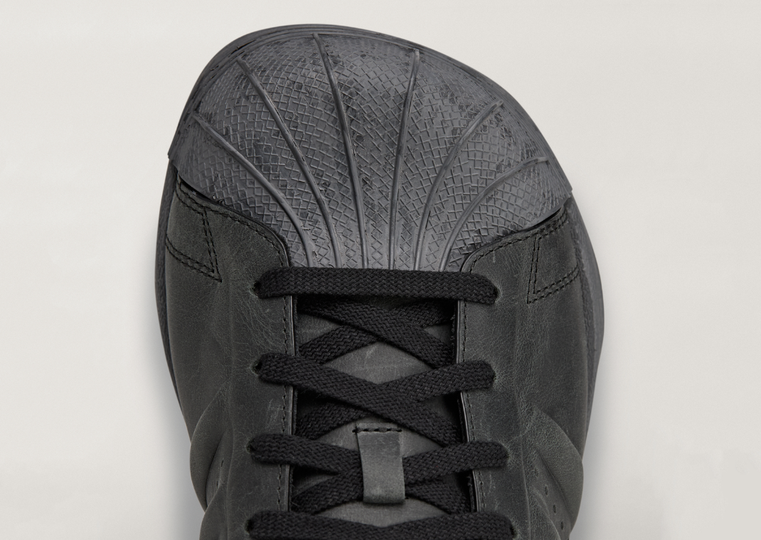 AVAVAV x adidas Superstar Vacuum Carbon Detail