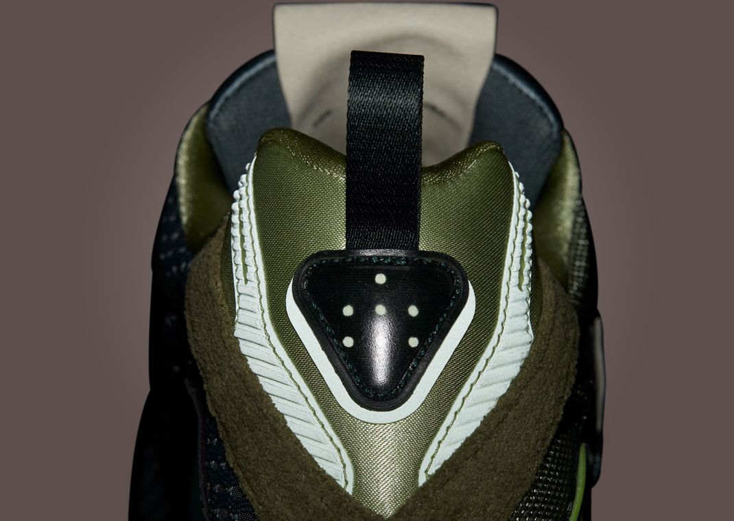 SFTM x adidas Adistar Cushion Shadow Green Heel 3M