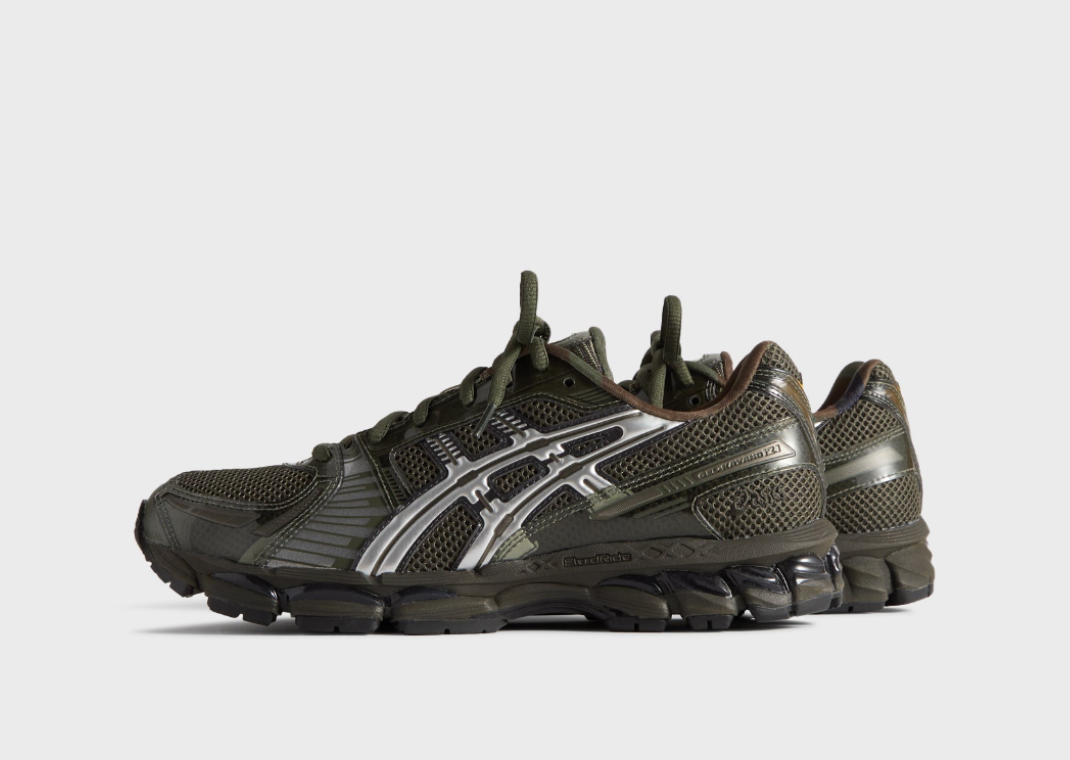 Kith x Marvel vs. Capcom x Asics Gel-Kayano 12.1 Captain America vs. Guile Lateral