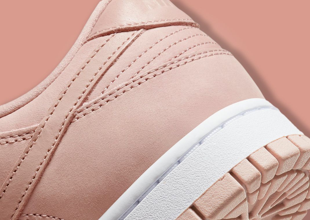 Pink Oxford Takes Over This Nike Dunk Low Premium