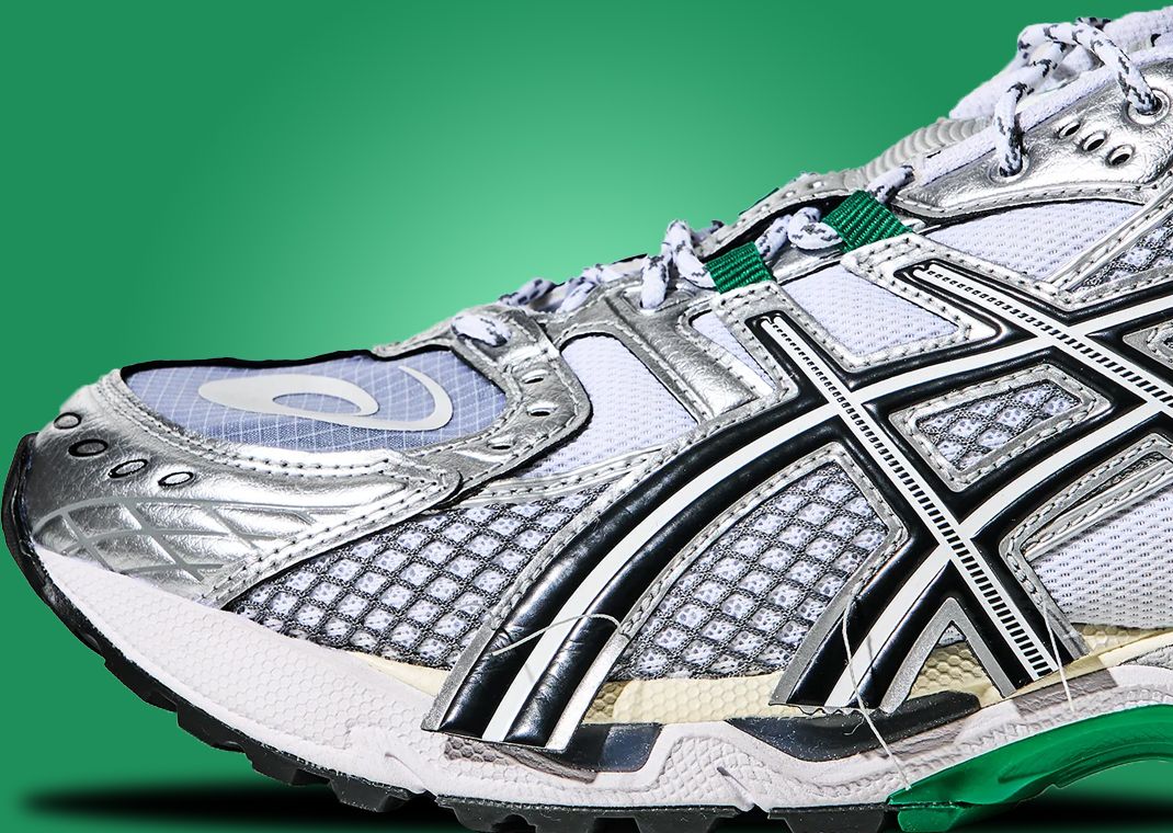 INVINCIBLE x Asics Gel-Nimbus 10.1 HTTP 404 Green