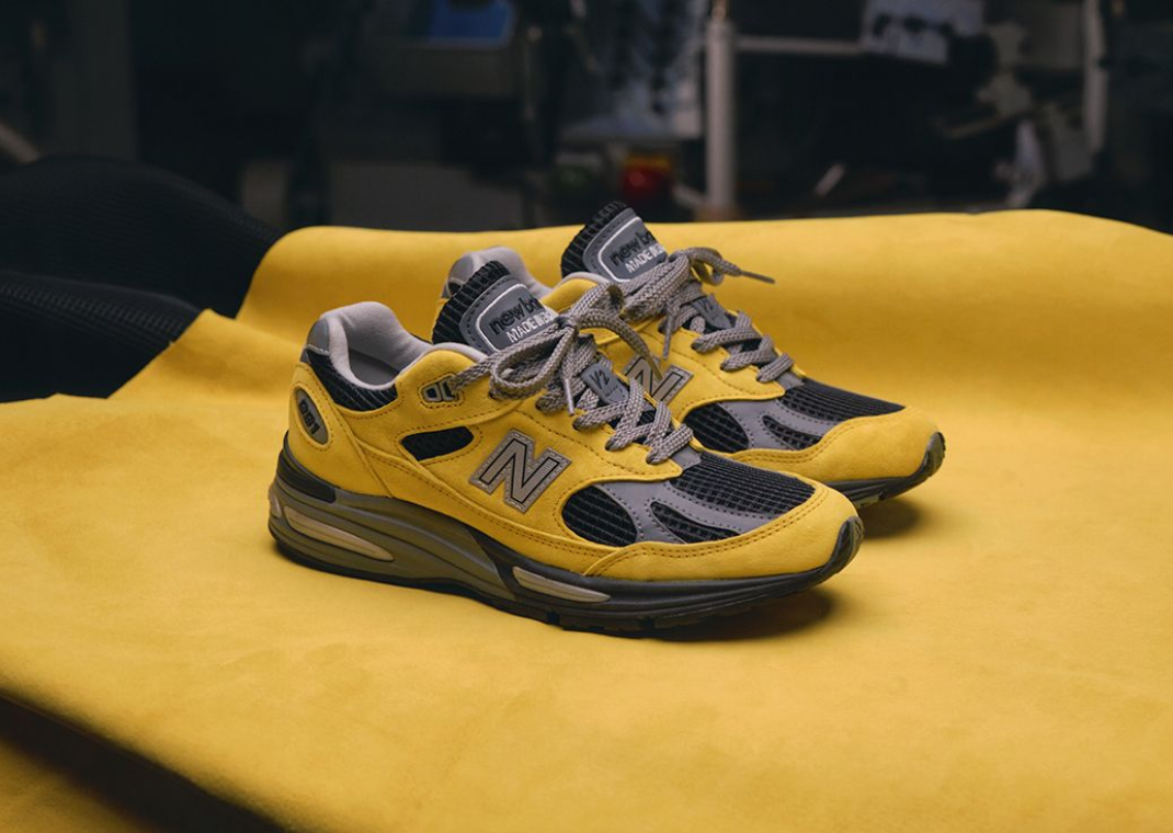 New Balance 991v2 Made in UK Yellow (Asia Pacific Exclusive)