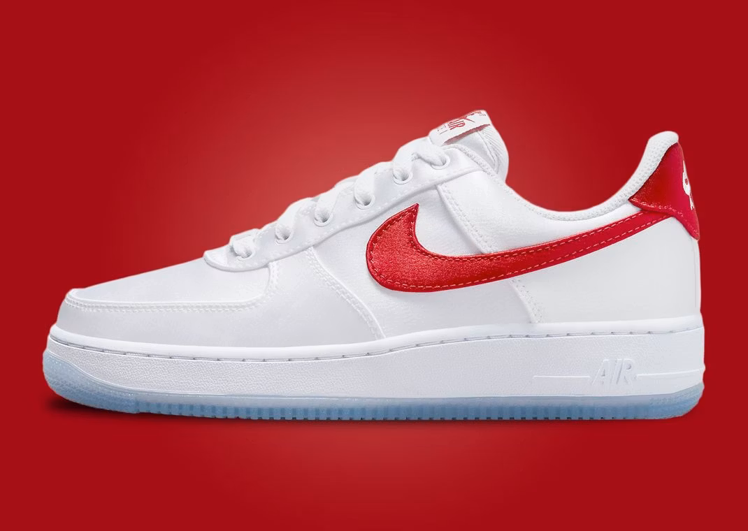 Nike WMNS Air Force 1 '07 Low - White / Noble Red – Kith