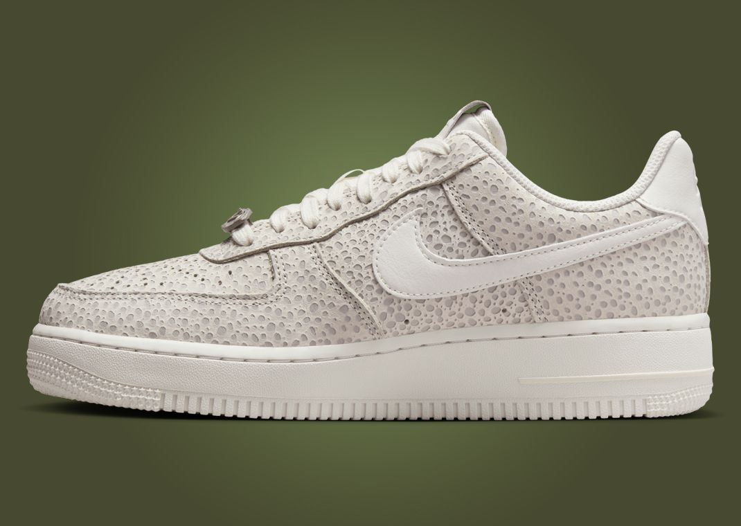 Nike Air Force 1 Low Safari Photon Dust (W) Lateral