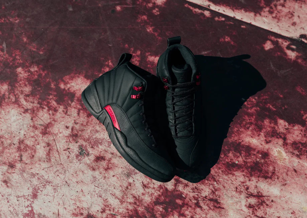 Air Jordan 12 Retro Bloodline