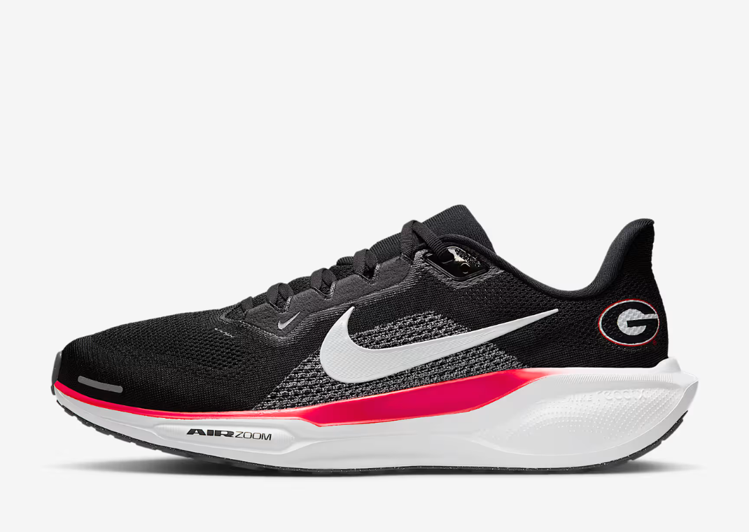 NCAA x Nike Pegasus 41 University of Georgia Side View