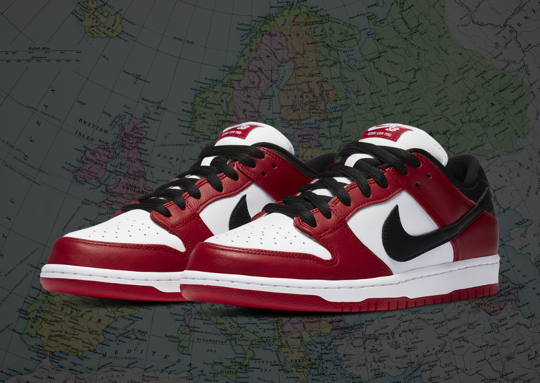 Nike SB Dunk Low Chicago