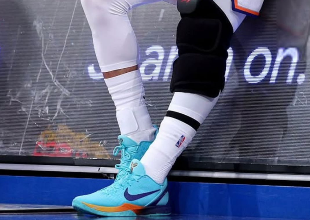 Jalen Brunson Nike Kobe 6 Protro Finals PE