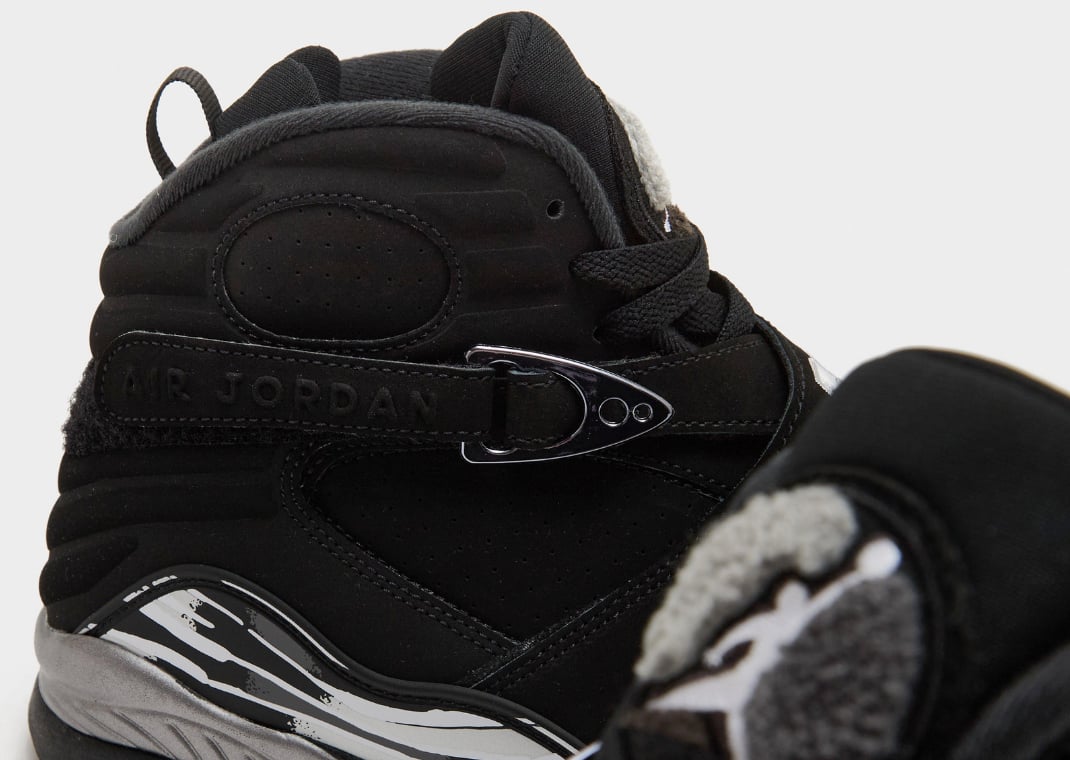 Air Jordan 8 Retro Chrome