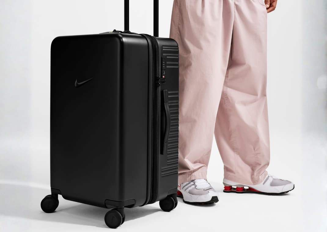 Nike Luggage 26" Hardshell (96L)