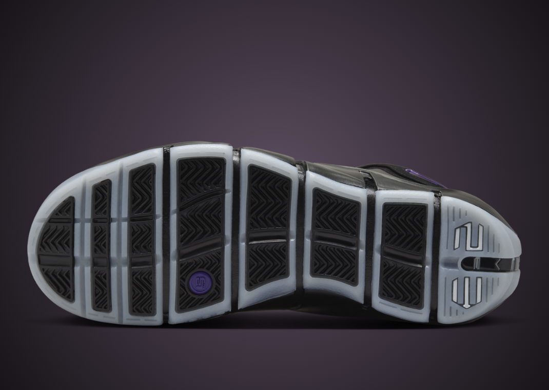 Nike Zoom LeBron 4 Eggplant Outsole