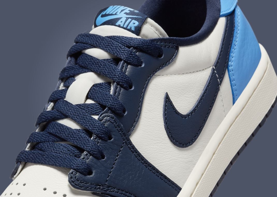 Air Jordan 1 Retro Low OG Obsidian UNC