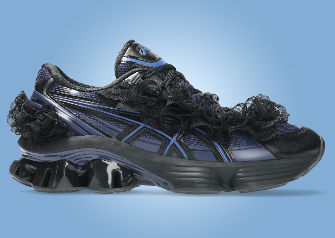 SHUSHU/TONG x Asics Gel-Kinetic Fluent Black Blue Expanse Lateral