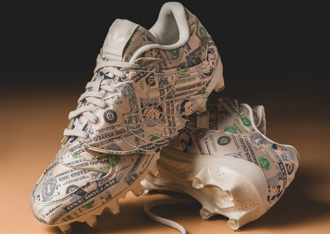 アディダス ジェレミースコット Forum Low Wings Money 靴 Jeremy Scott Money Wings adidas Forum Lows Get a Cleated Makeover