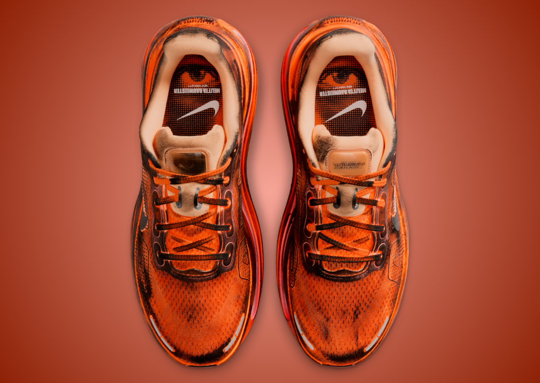 Melitta Baumeister x Nike Vomero Premium  - Top