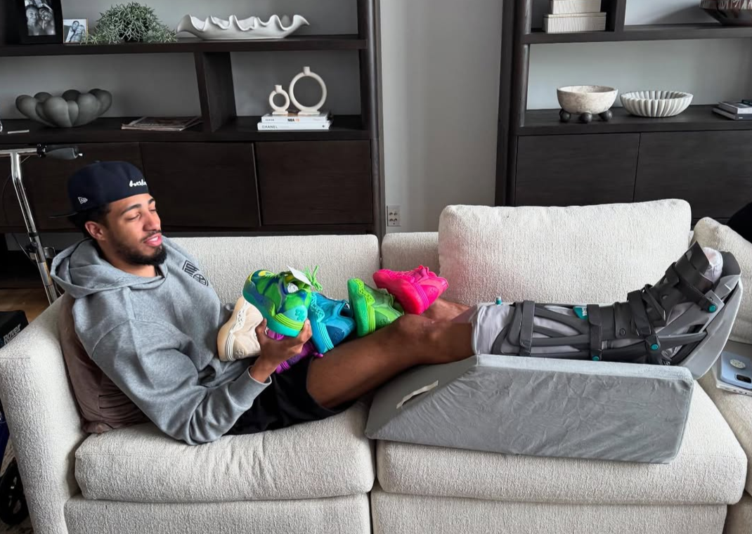 Tyrese Haliburton with new colors of the Puma Hali 1