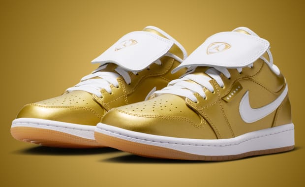 The Air Jordan 1 Low SE Tiempo is Perfect for the Pitch